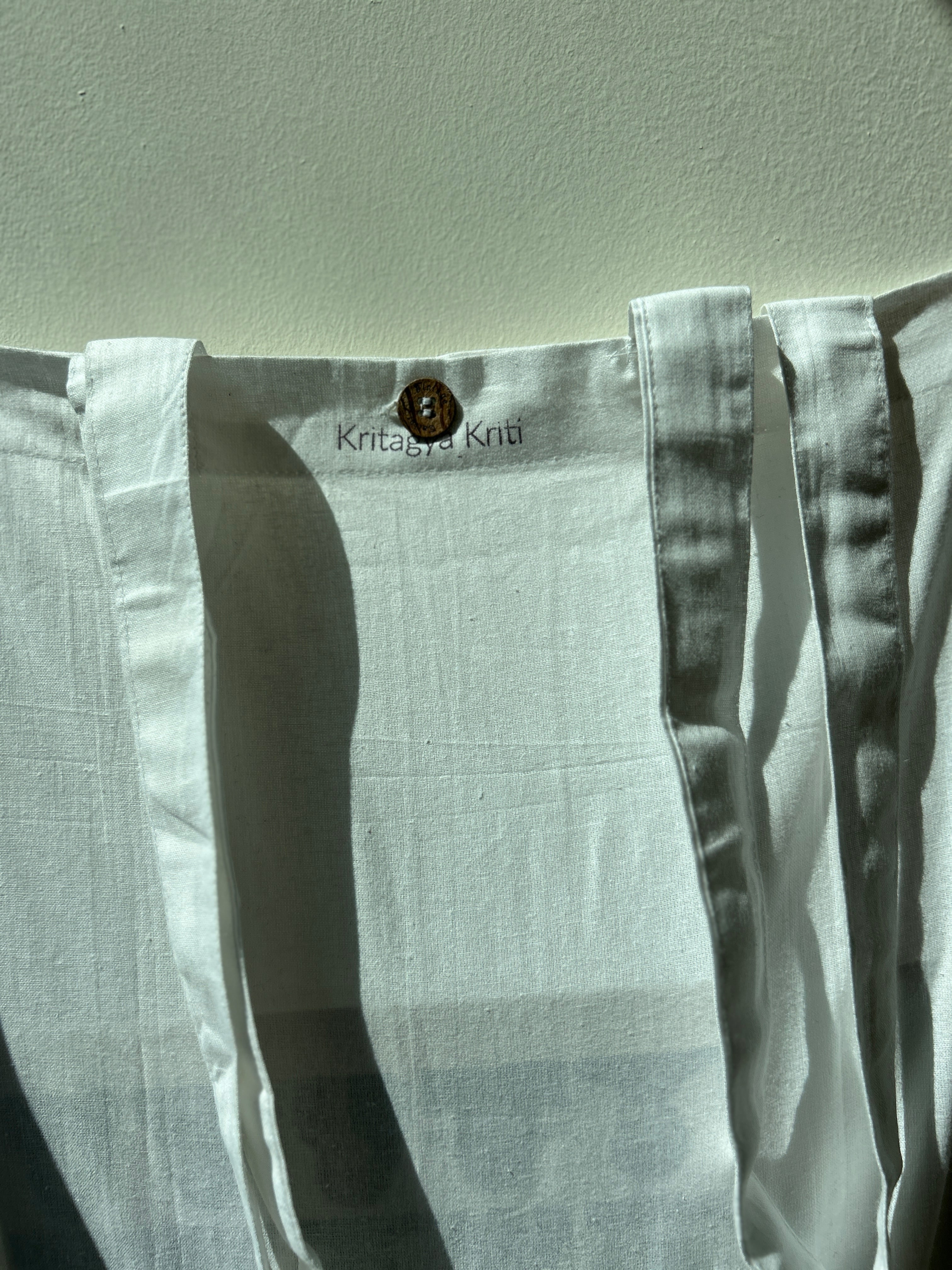 White Printed Ira Tote