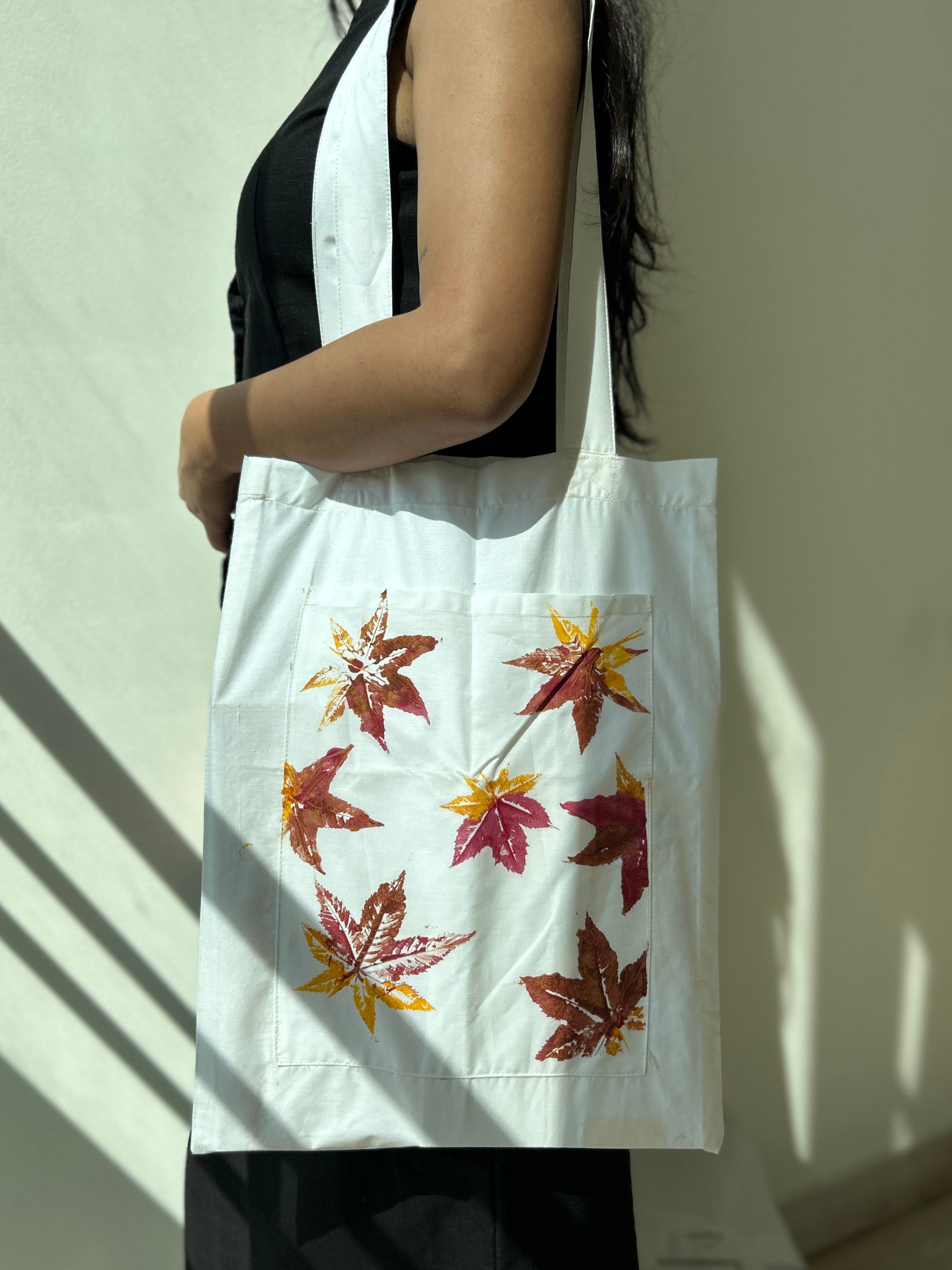 White Leaf Print Ira Tote