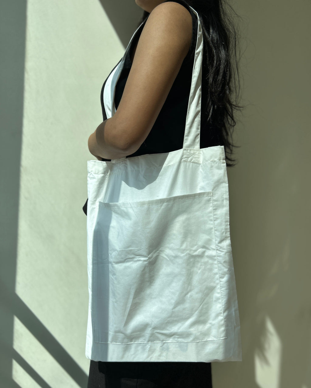White Classic Ira Tote