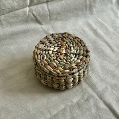Kabir - Item Holder