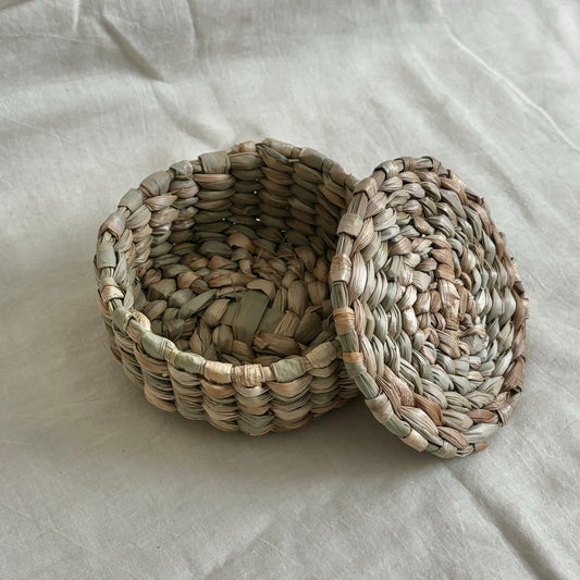 Kabir - Item Holder